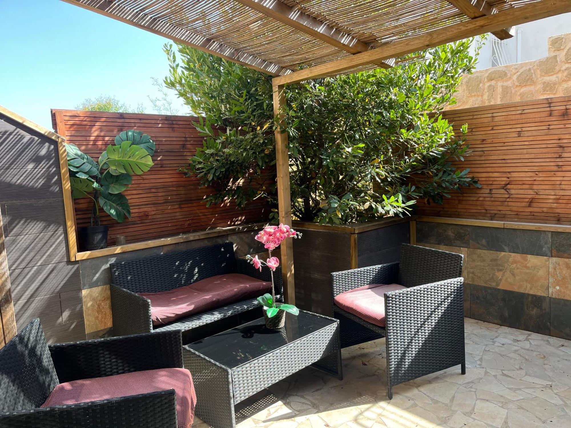 Reves De Vie Studio Avec Terrasse Le Figuerolles Cassis Extérieur photo